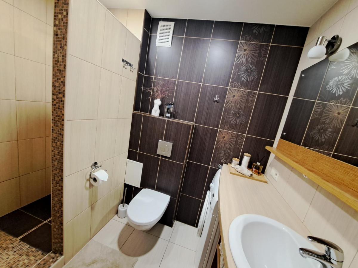 Upes Apartamenti Nr: 32 Valmiera Exterior photo