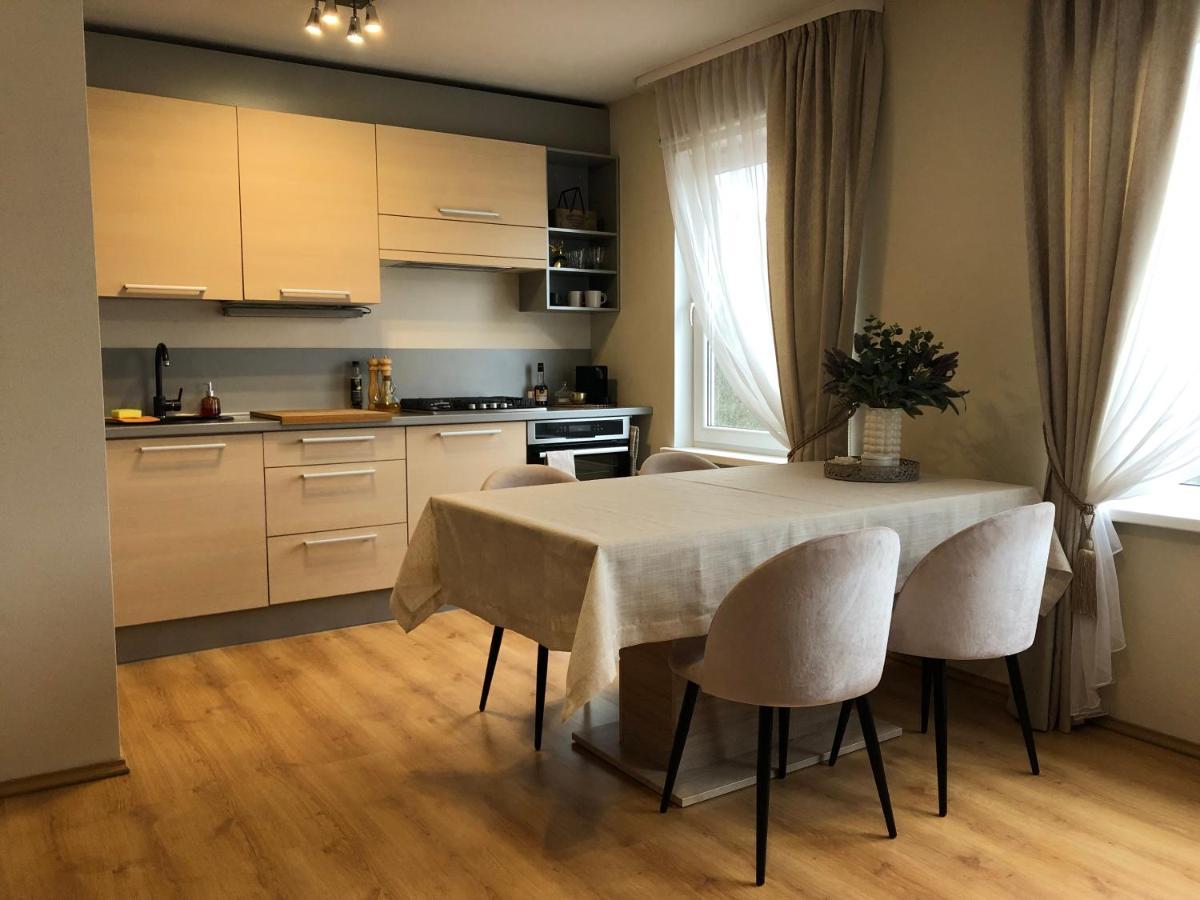 Upes Apartamenti Nr: 32 Valmiera Exterior photo